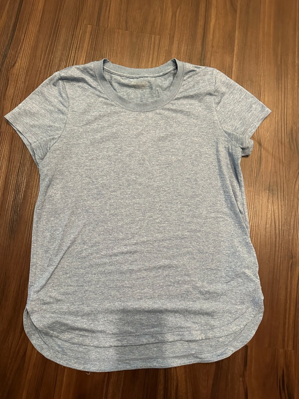 Athleta Uptempo Crew Neck Curved Hem Tee